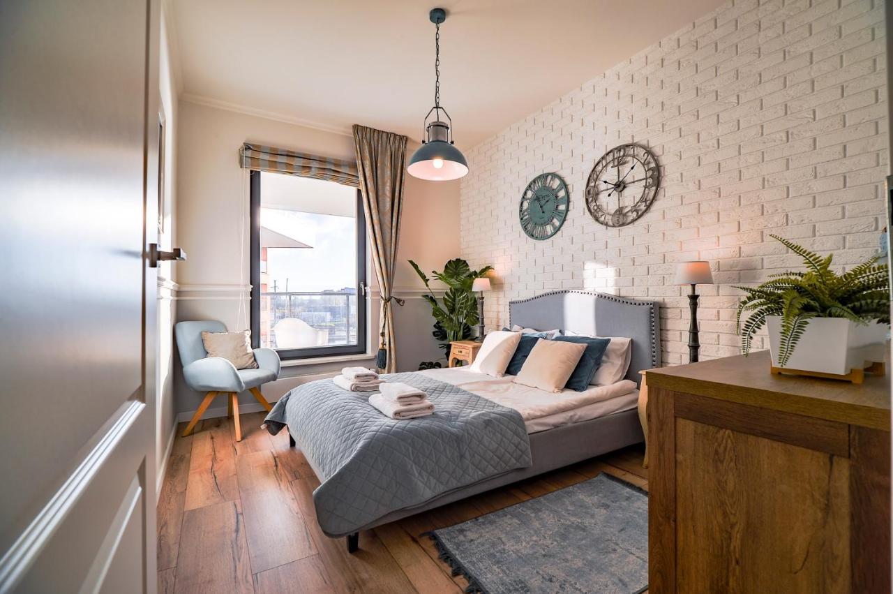 Citystay Brabank Apartament Nad Motlawa Гданск Екстериор снимка
