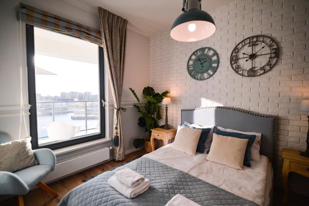 Citystay Brabank Apartament Nad Motlawa Гданск Екстериор снимка