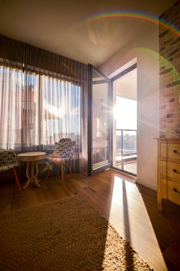 Citystay Brabank Apartament Nad Motlawa Гданск Екстериор снимка